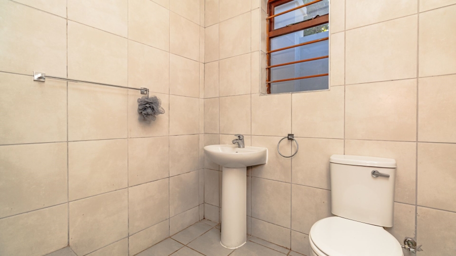 6 Bedroom Property for Sale in Costa Sarda Western Cape